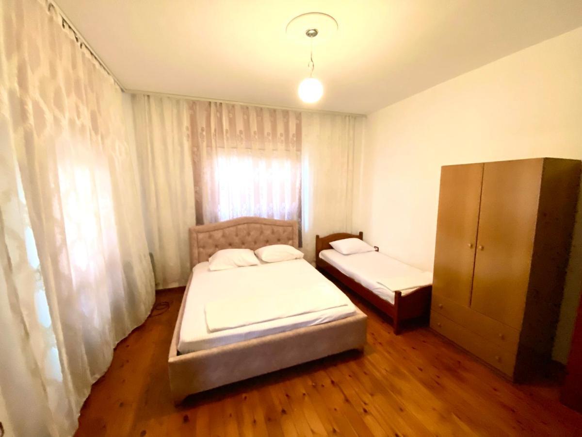 Villa Osmani Durrës 外观 照片