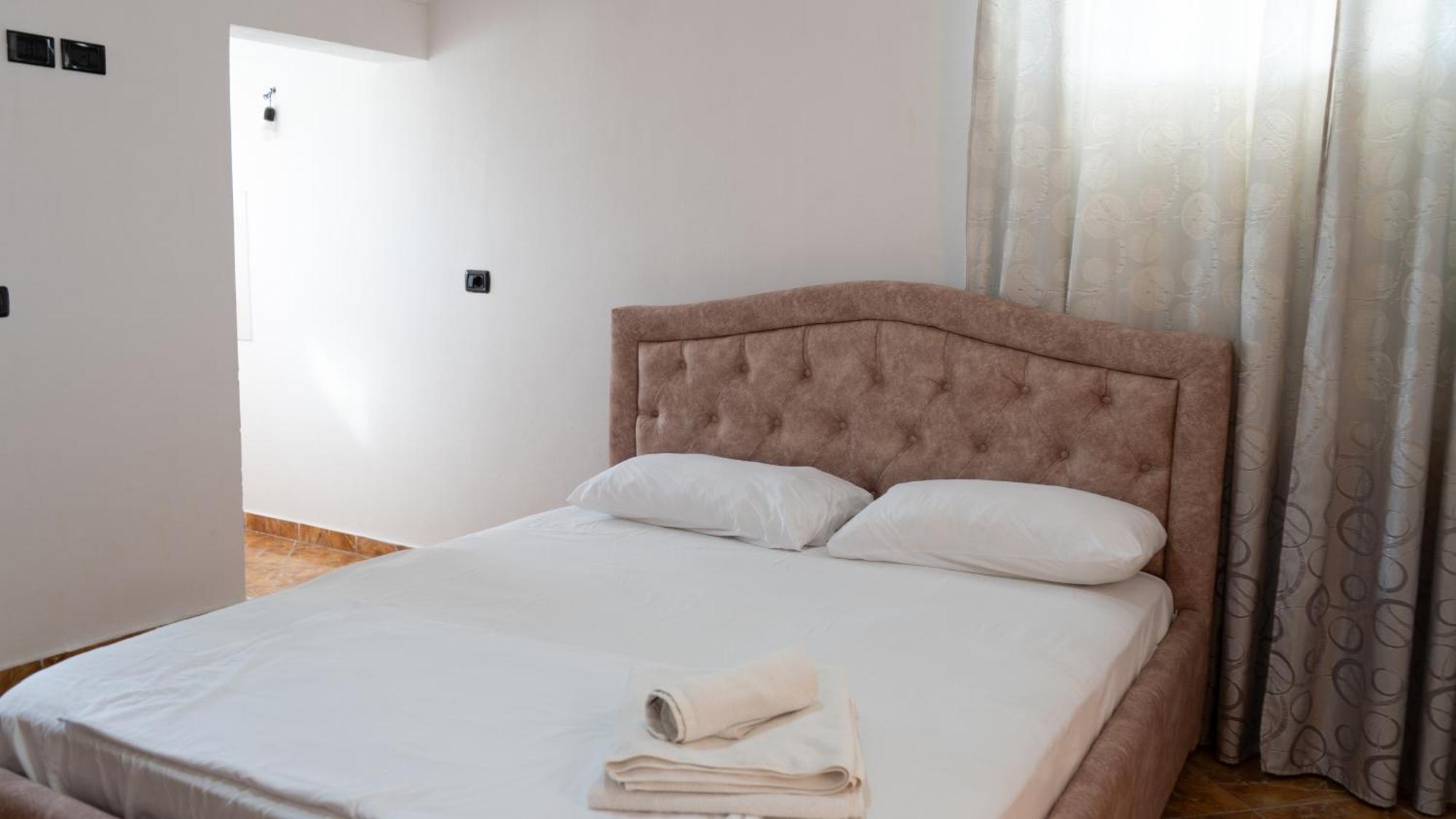 Villa Osmani Durrës 外观 照片
